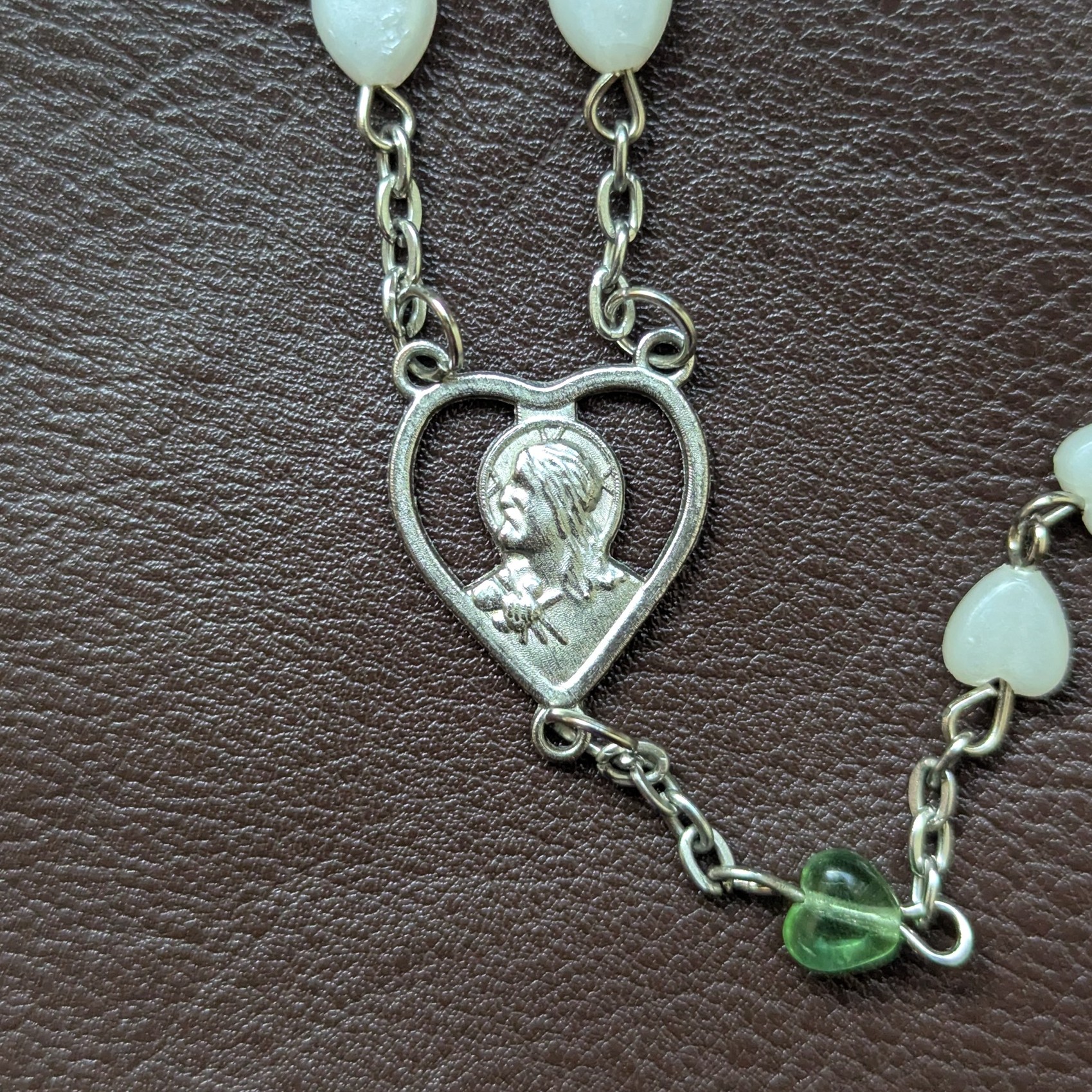 sacred heart pearl white rosary